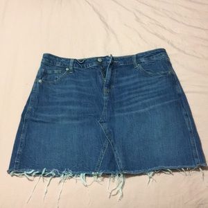 Old Navy mini skirt